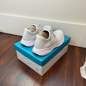 Vessi Everyday Cloud White, Women’s 7